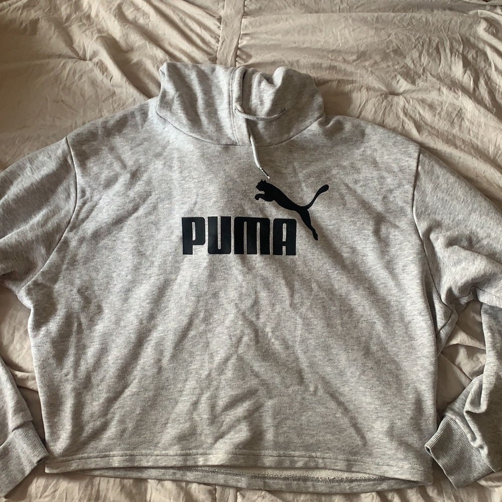 Large PUMA hoodie